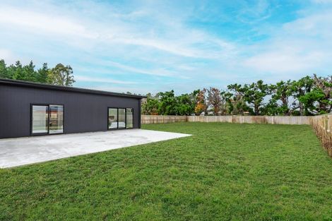 Photo of property in 8 Miles Lane, Carterton, 5713