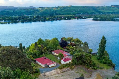 Photo of property in 30 Okawa Bay Road, Tikitere, Rotorua, 3074