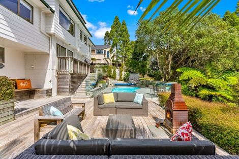 Photo of property in 10 Mosman Place, Chatswood, Auckland, 0626