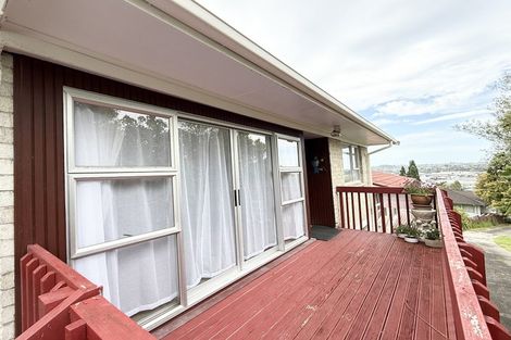 Photo of property in 12 Velma Road, Hillcrest, Auckland, 0627