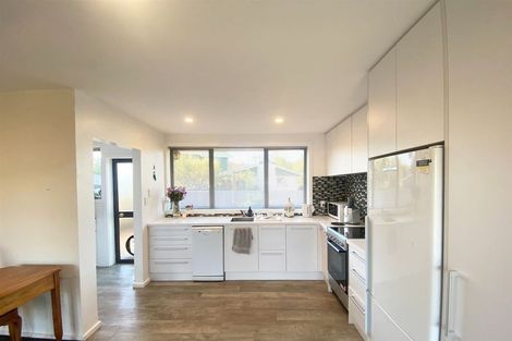 Photo of property in 11 Greta Place, Hoon Hay, Christchurch, 8025
