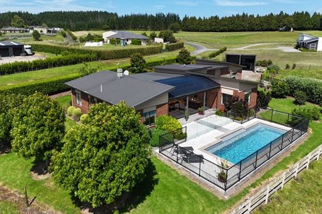 Photo of property in 74c Walter Henry Drive, Omanawa, 3171