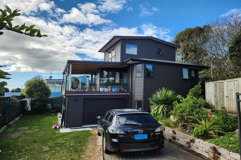 Photo of property in 33 Williams Crescent, Maketu, 3189