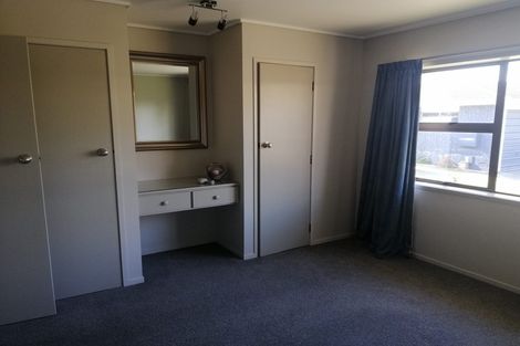 Photo of property in 7 Kathleen Place, Rainbow Point, Taupo, 3330