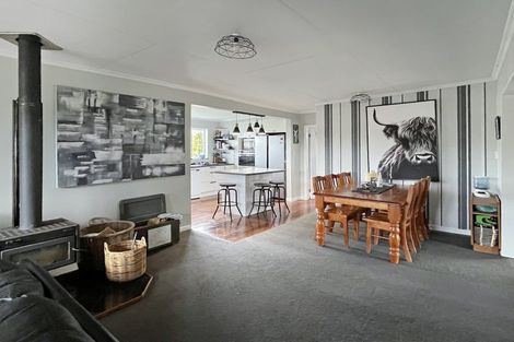 Photo of property in 49 Milson Line, Milson, Palmerston North, 4414