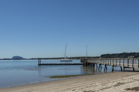 Photo of property in 12 Stingray Drive, Omokoroa, 3114