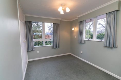 Photo of property in 395 Fergusson Drive, Heretaunga, Upper Hutt, 5018