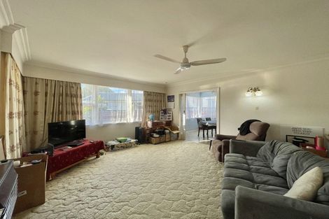 Photo of property in 2 Matuku Street, Heretaunga, Upper Hutt, 5018