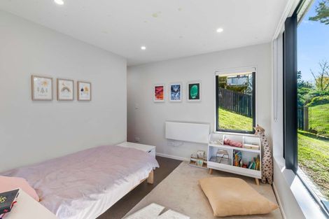 Photo of property in 1/49c Lancaster Road, Beach Haven, Auckland, 0626