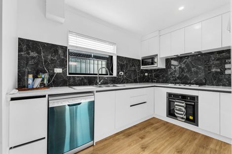 Photo of property in 127e Russell Road, Manurewa, Auckland, 2102