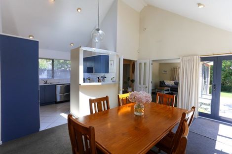 Photo of property in 1/55 Mcfaddens Road, St Albans, Christchurch, 8052