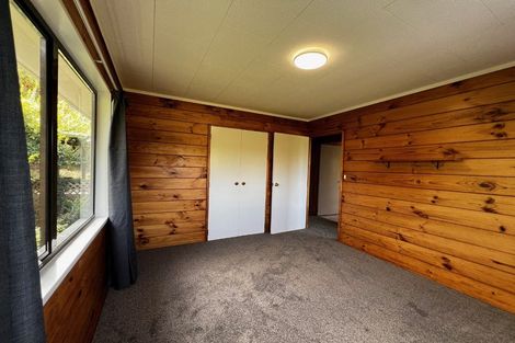 Photo of property in 1/93 Target Road, Totara Vale, Auckland, 0629