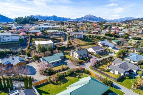 Photo of property in 94 Hedditch Street, Wanaka, 9305
