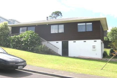 Photo of property in 2/4 Antrim Grove, Bayview, Auckland, 0629