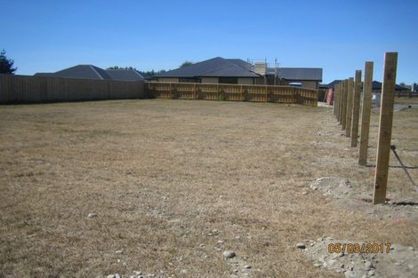 Photo of property in 137 Styx Mill Road, Casebrook, Christchurch, 8051