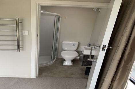 Photo of property in 21 Hawthornden Road, Avonhead, Christchurch, 8042