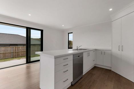 Photo of property in 11 Minerva Avenue, Helensville, 0800