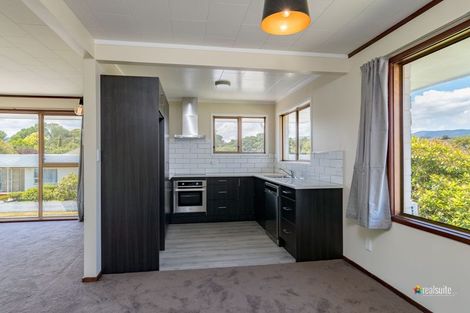 Photo of property in 4f1- Parera Grove, Heretaunga, Upper Hutt, 5018