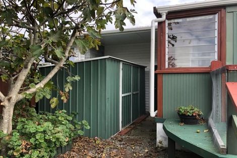 Photo of property in 16 Parker Avenue, Levin, 5510