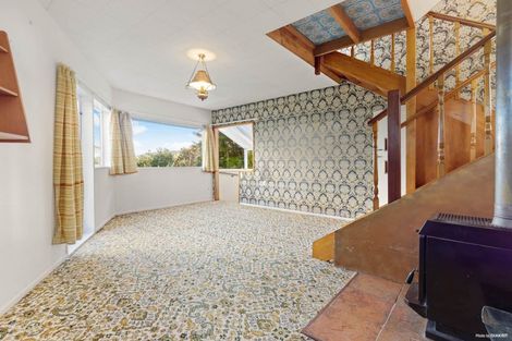 Photo of property in 741 South Titirangi Road, Titirangi, Auckland, 0604