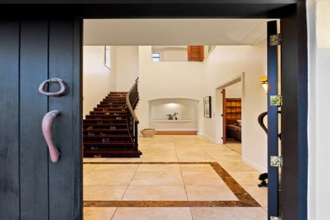 Photo of property in 21 Penwood Close, East Tamaki Heights, Auckland, 2016