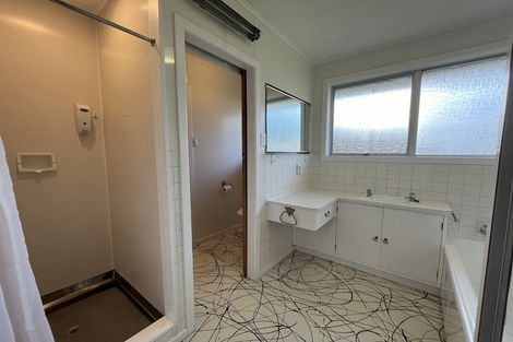 Photo of property in 1 Evelyn Place, Welbourn, New Plymouth, 4310