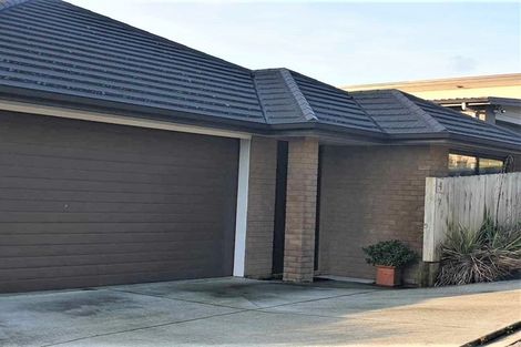 Photo of property in 4 Rooseville Mews, Pukekohe, 2120