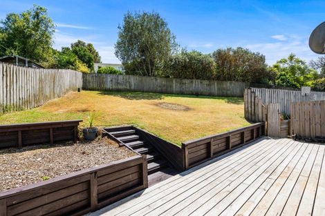 Photo of property in 35 Ogle Crescent, Te Kamo, Whangarei, 0112