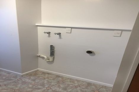 Photo of property in 218u2 Onepu Road, Lyall Bay, Wellington, 6022