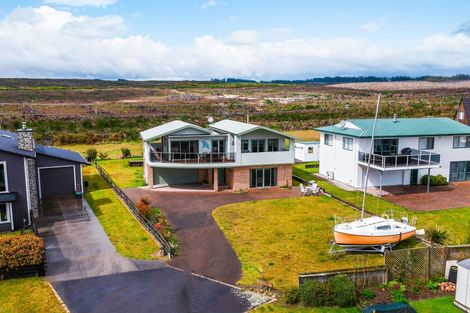 Photo of property in 91 Kahotea Drive, Motuoapa, 3382