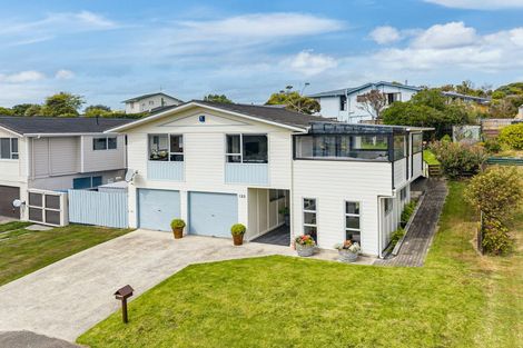 Photo of property in 123 Spinnaker Drive, Whitby, Porirua, 5024