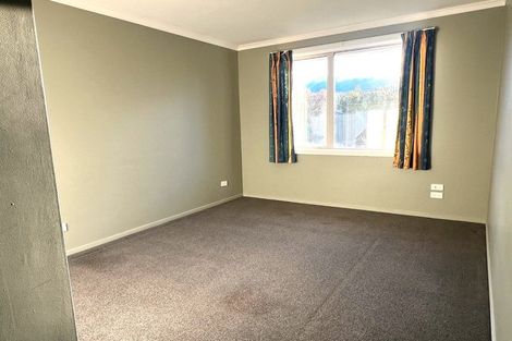 Photo of property in 17 Seddon Street, Highfield, Timaru, 7910