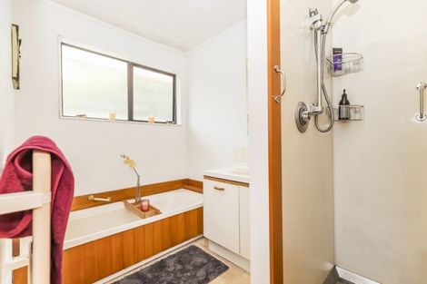 Photo of property in 7f1 Tawa Street, Tawa, Wellington, 5028