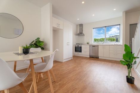 Photo of property in 32u8 Dr Taylor Terrace, Johnsonville, Wellington, 6037