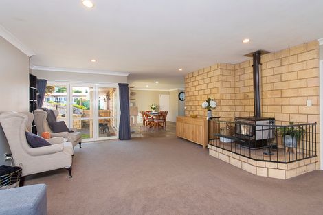 Photo of property in 31e Kaiwaka Road, Waiuku, 2123