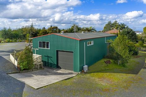 Photo of property in 802 Tuhikaramea Road, Ngahinapouri, Hamilton, 3290