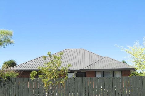 Photo of property in 1/74 Lowry Avenue, Redwood, Christchurch, 8051