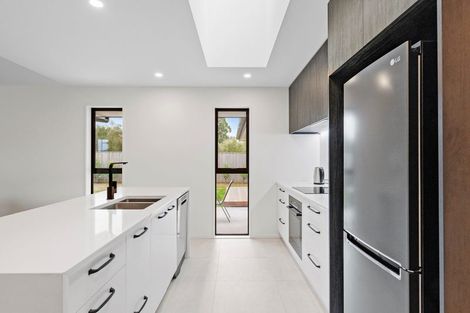 Photo of property in 12b Wykes Place, Amberley, 7410