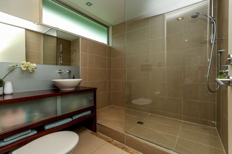Photo of property in 6b Highfield Place, Highlands Park, New Plymouth, 4312