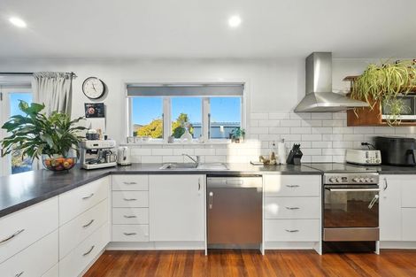 Photo of property in 4 Leander Street, Northcote, Christchurch, 8052