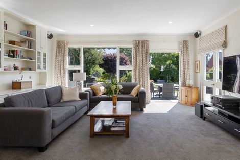 Photo of property in 5 Otara Street, Ilam, Christchurch, 8053