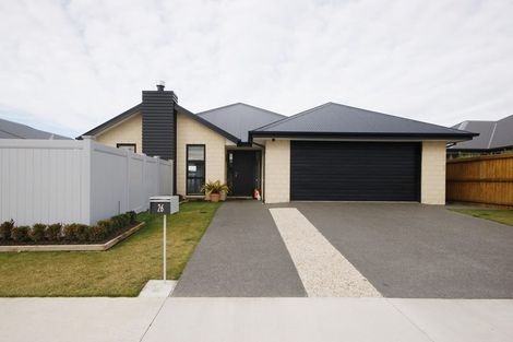 Photo of property in 26 Huntingdon Drive, Rangiora, 7400