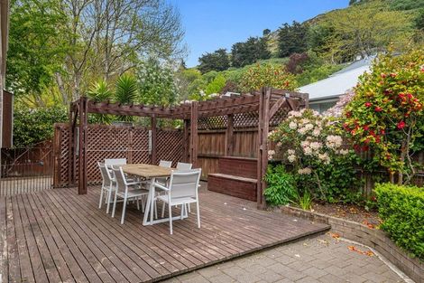 Photo of property in 84 Bowenvale Avenue, Cashmere, Christchurch, 8022