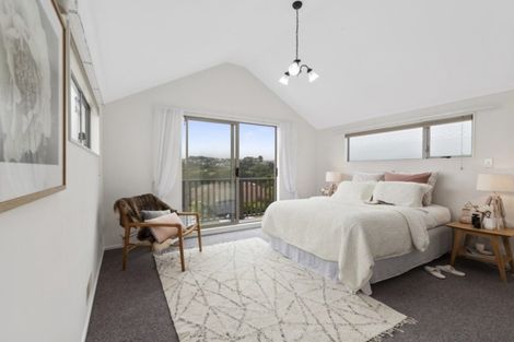 Photo of property in 13 Mallard Grove, Churton Park, Wellington, 6037