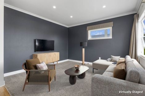 Photo of property in 54 Waiwaka Terrace, Strandon, New Plymouth, 4312