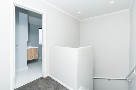 Photo of property in 10/15u Onukutara Place, Huntington, Hamilton, 3281