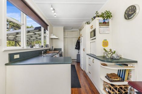 Photo of property in 56 Tannadyce Street, Strathmore Park, Wellington, 6022