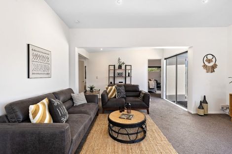 Photo of property in 11 Linkwater Way, Parklands, Christchurch, 8083