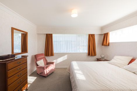 Photo of property in 12 Aintree Crescent, Awapuni, Palmerston North, 4412