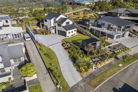 Photo of property in 107 Pacific View Drive, Whangamata, 3620